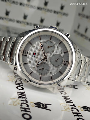 TOMMY HILFIGER CORBIN image 2