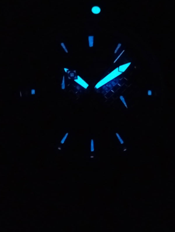 INVICTA SPEEDYWAY BLACK SILICONE STRAP ABALONE DIAL