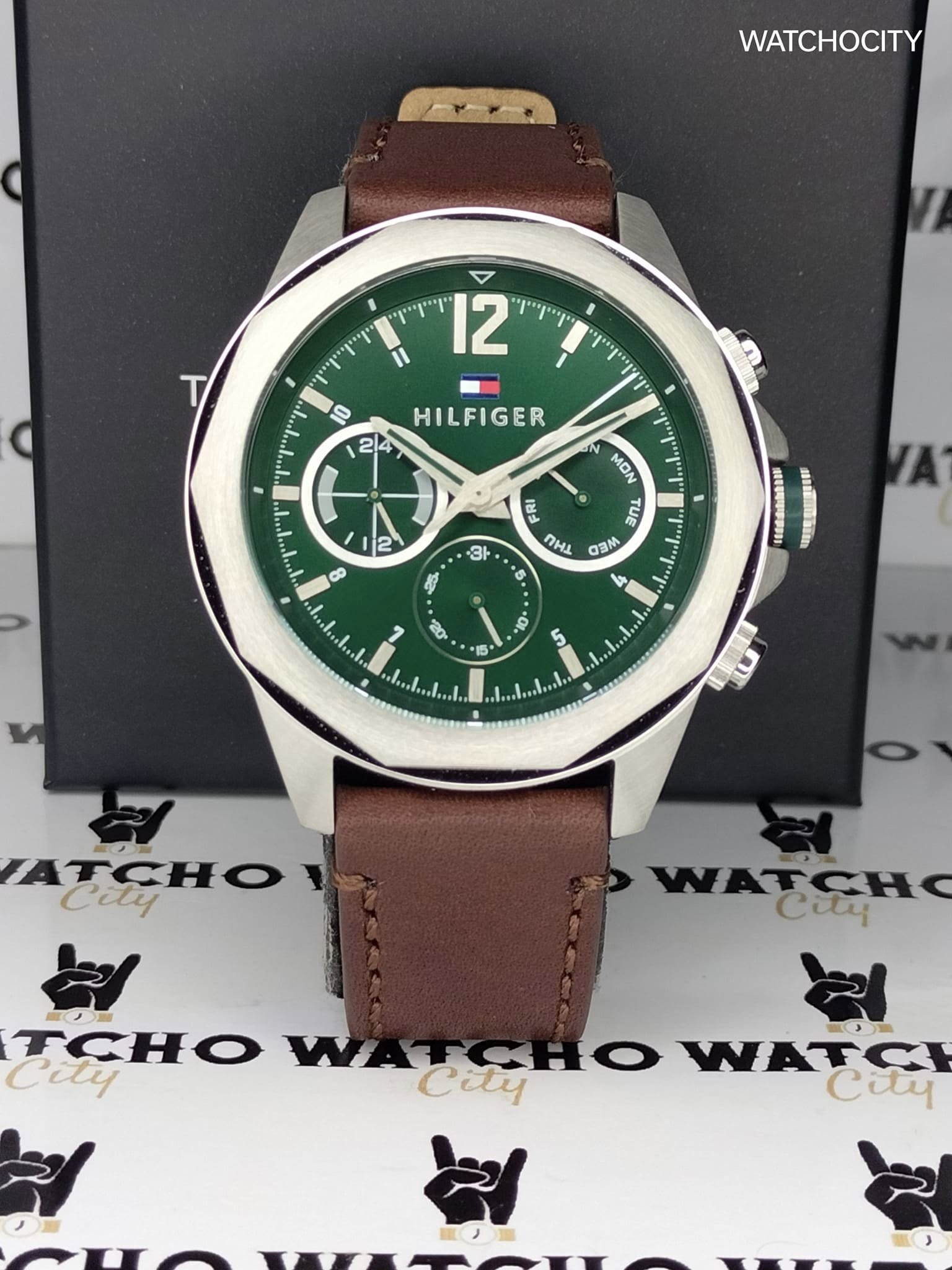 TOMMY HILFIGER LARS COSMOGRAPH image 1