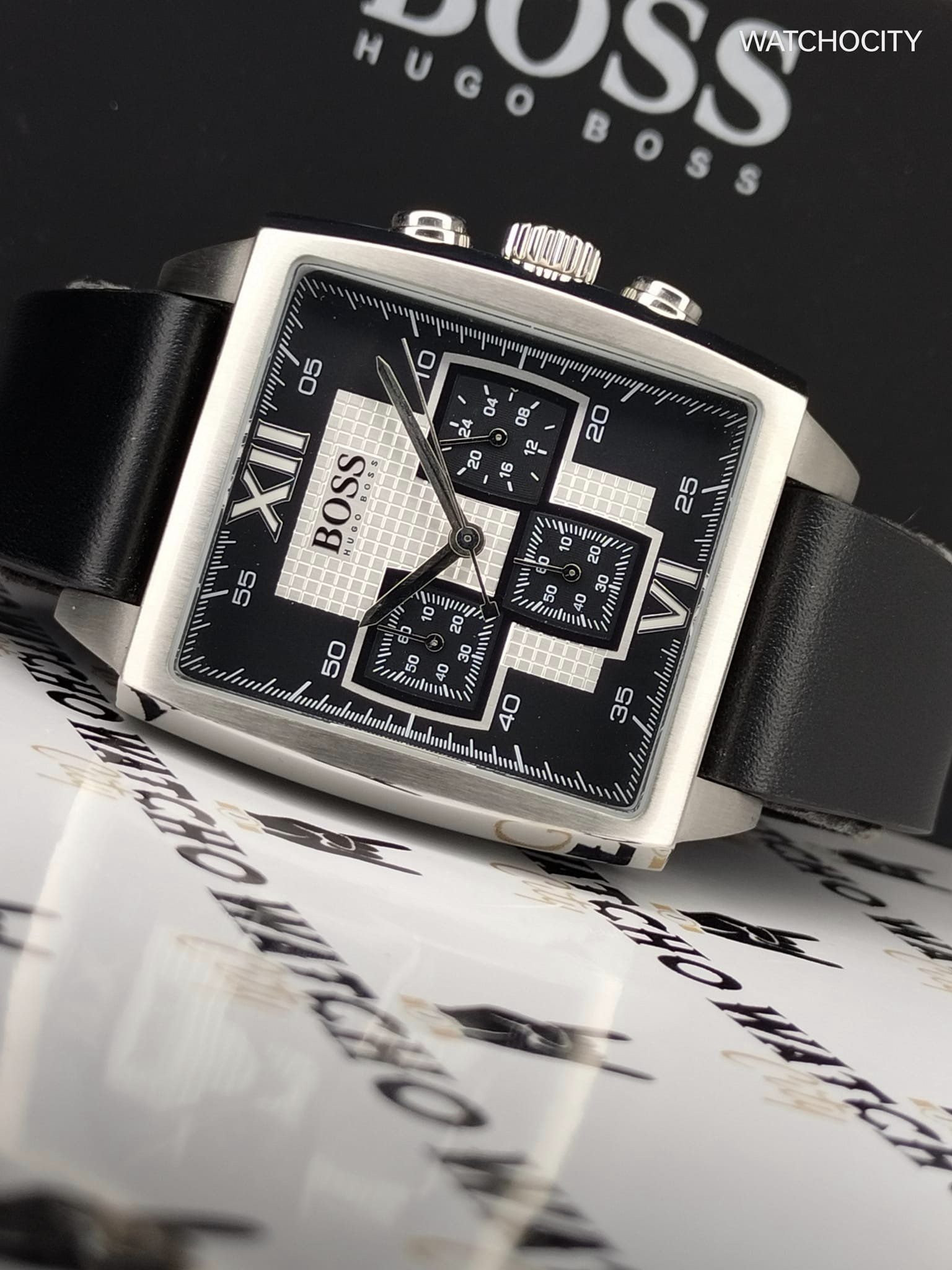 HUGO BOSS RECTANGLE image 4