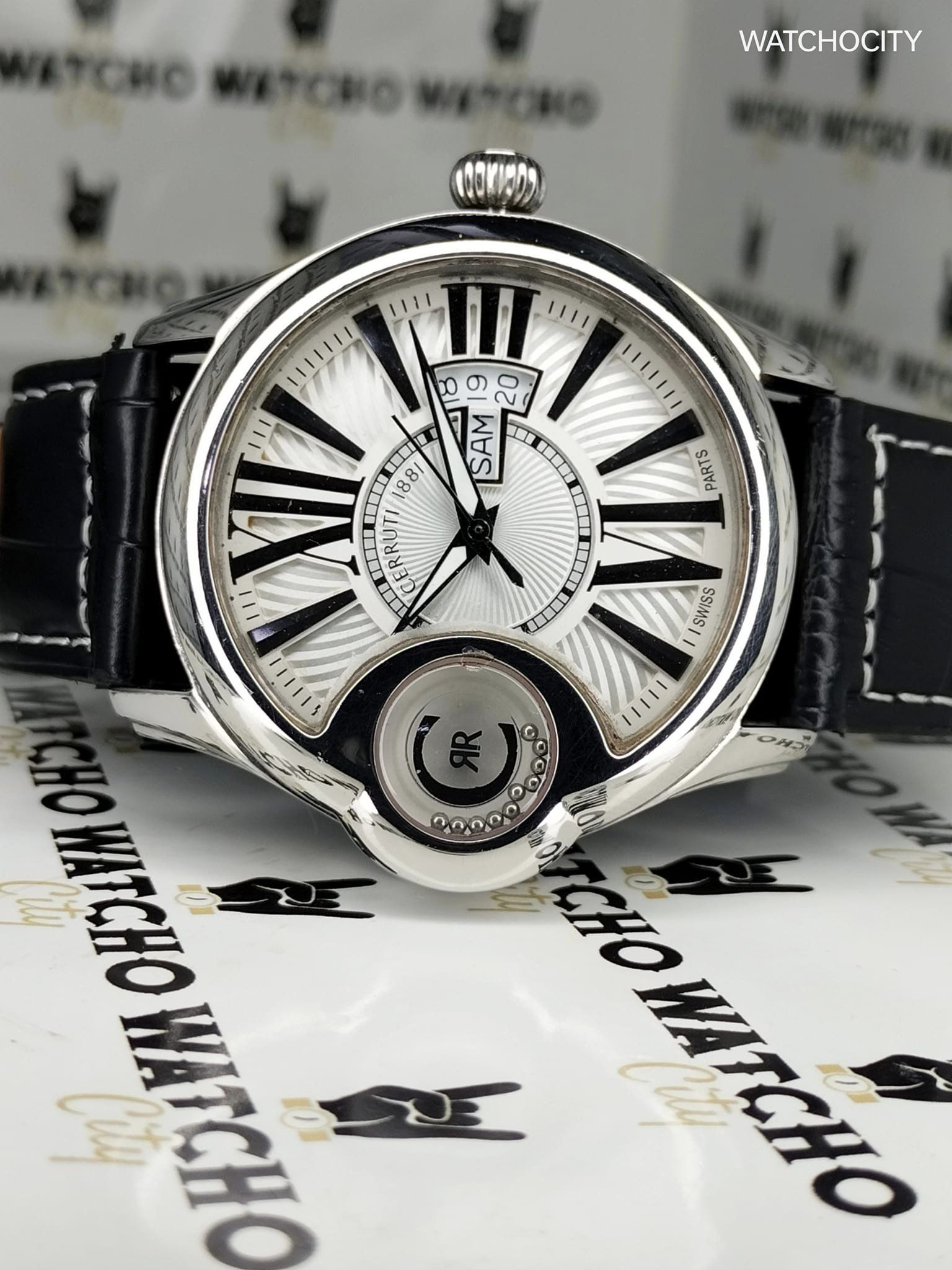 CERRUTI 1881 UNI-SEX image 2
