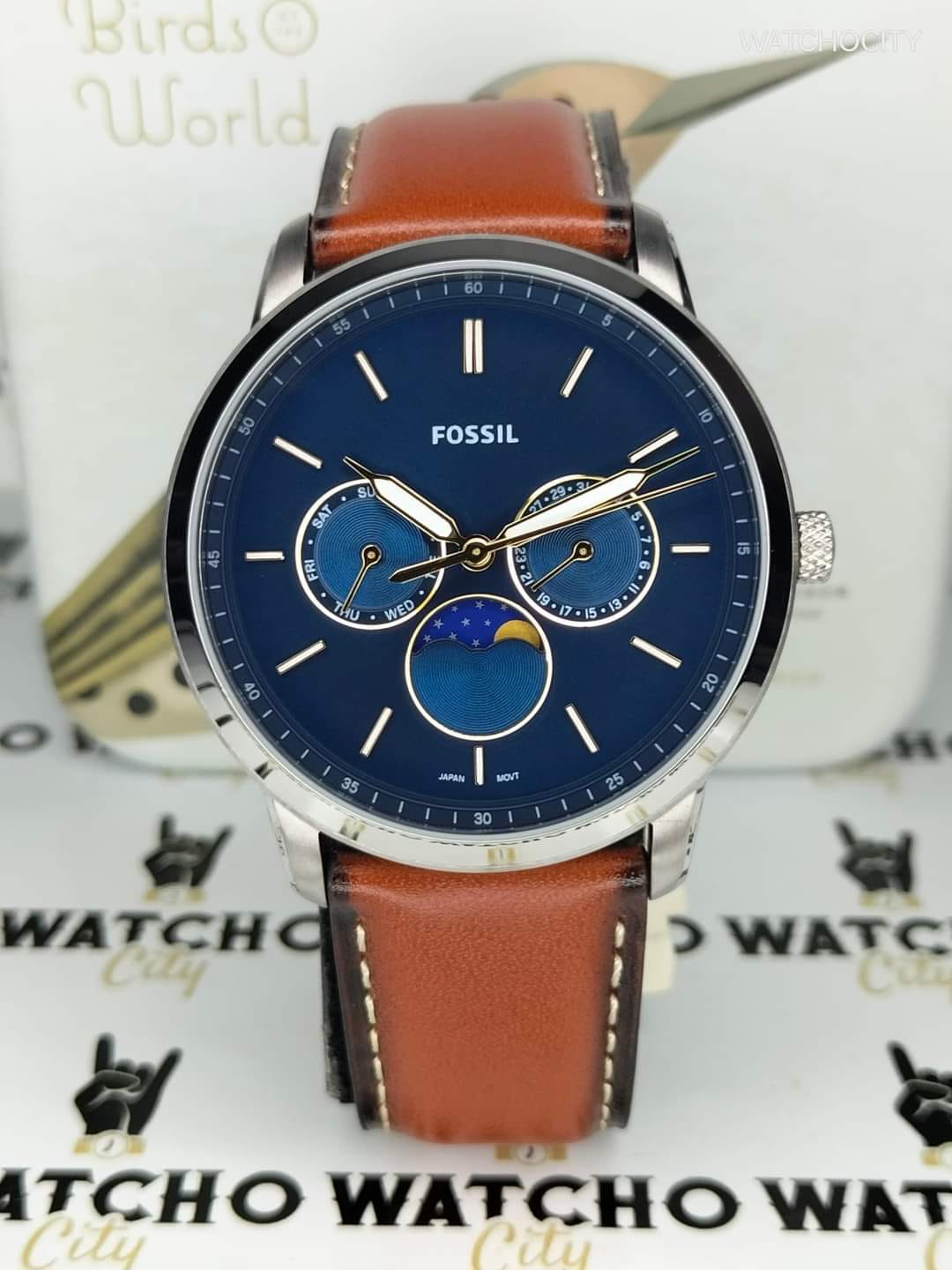 FOSSIL NEUTRA MOON PHASE image 0