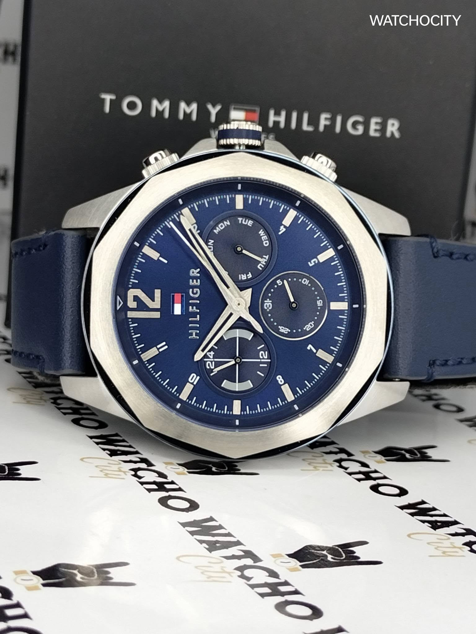 TOMMY HILFIGER LARS COSMOGRAPH image 3