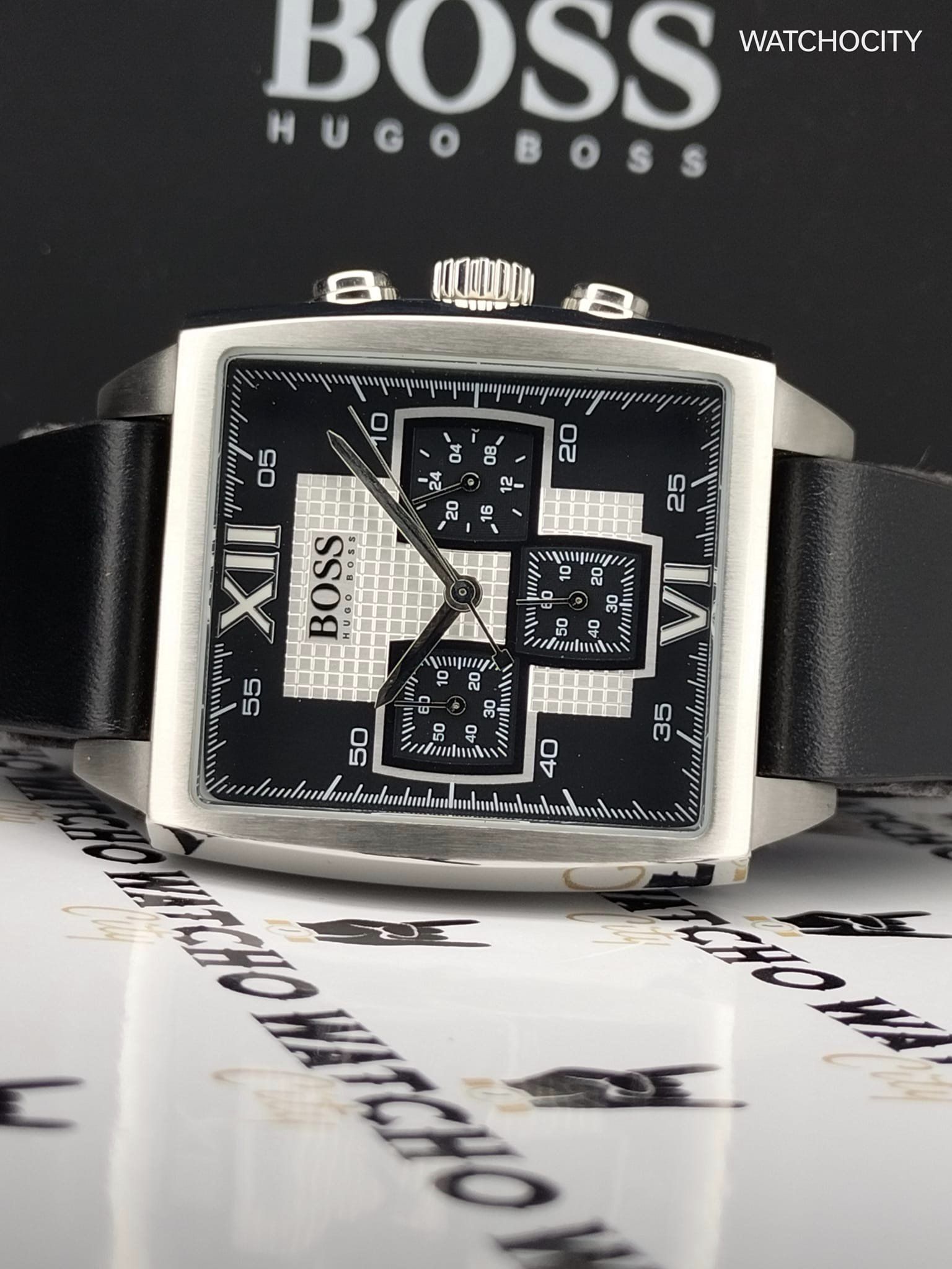 HUGO BOSS RECTANGLE image 3