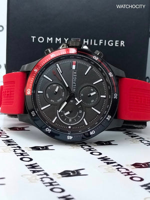 TOMMY HILFIGER BANK image 4