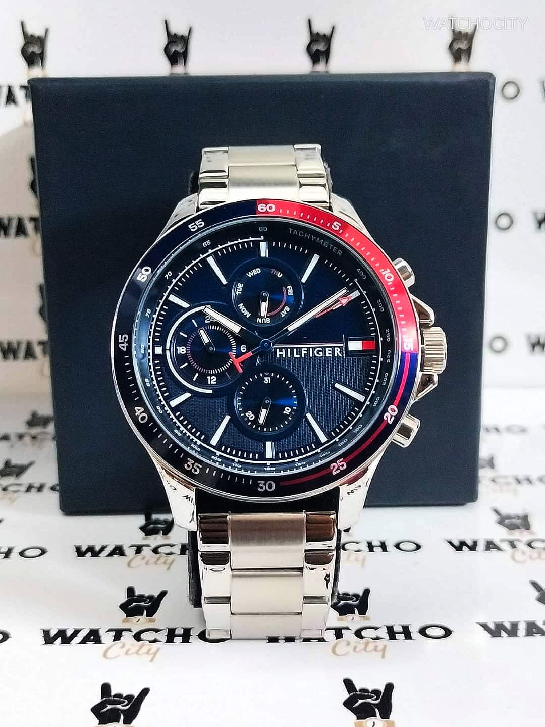 TOMMY HILFIGER BANK image 0